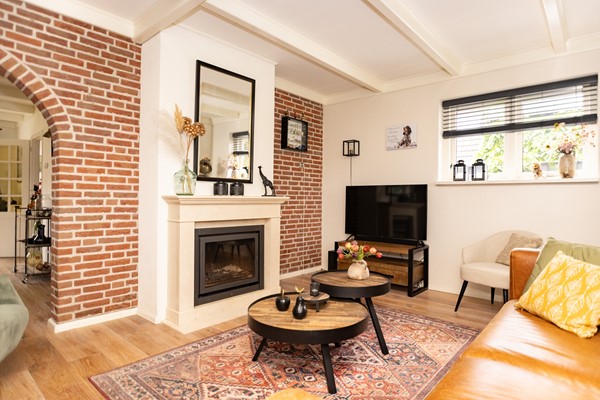 Te koop: Fantastisch vrijstaand woonhuis met 4 slaapkamers én mogelijkheid tot ruime garage!
 Woonkamer 2.jpg